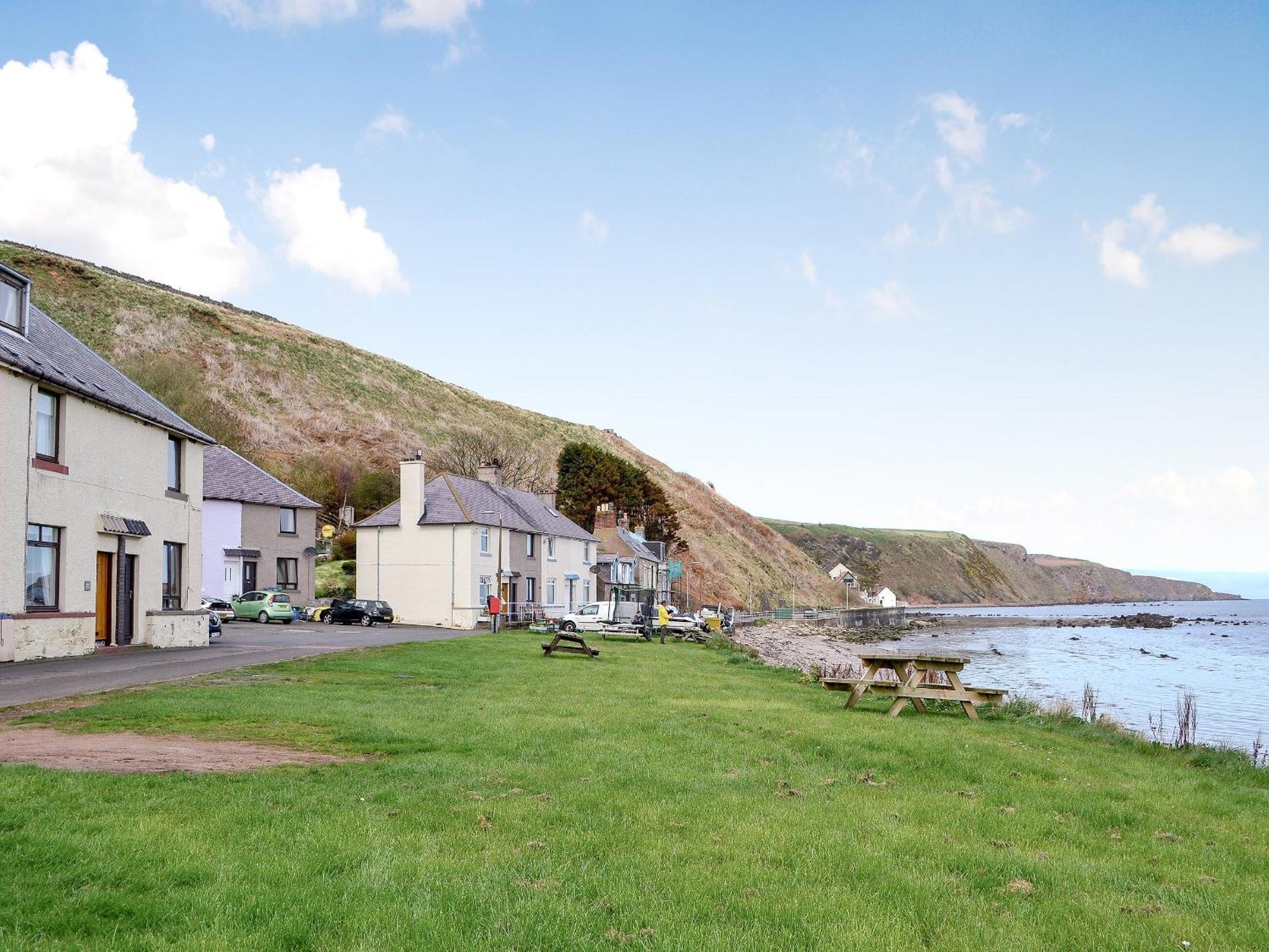 Archies Cottage Burnmouth Exterior foto